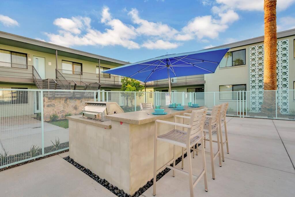 Large Studio Rooftop & Poolside - Walk To Old Town Scottsdale Exterior photo